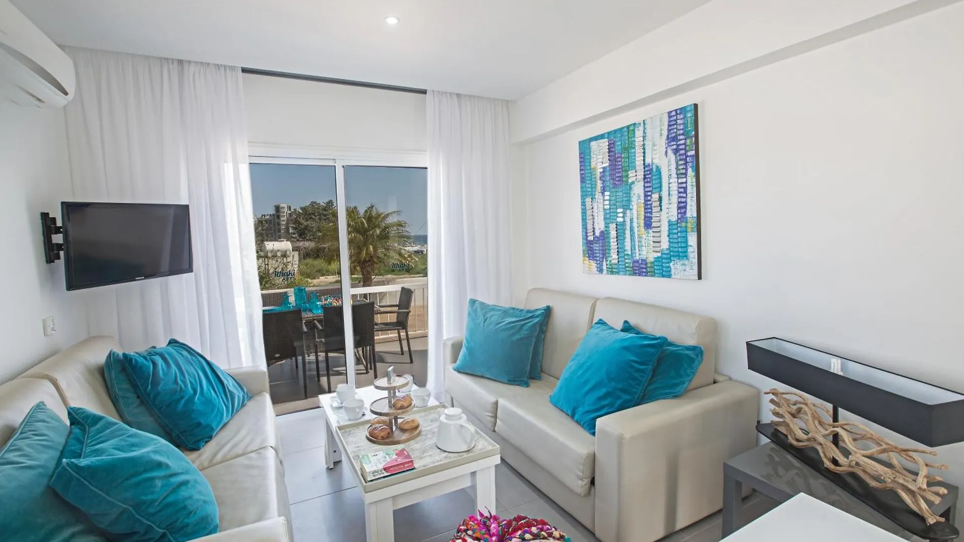 Nicholas Seaview Apartments Protaras